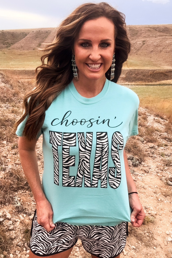 Choosin' Texas Tee
