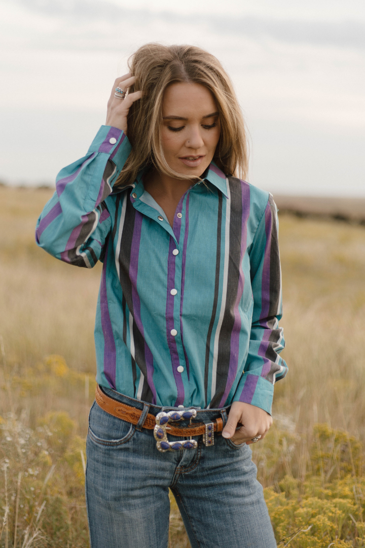 Gotta Be Me Button Up