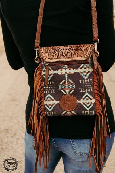 NITA LAKE CROSSBODY BAG