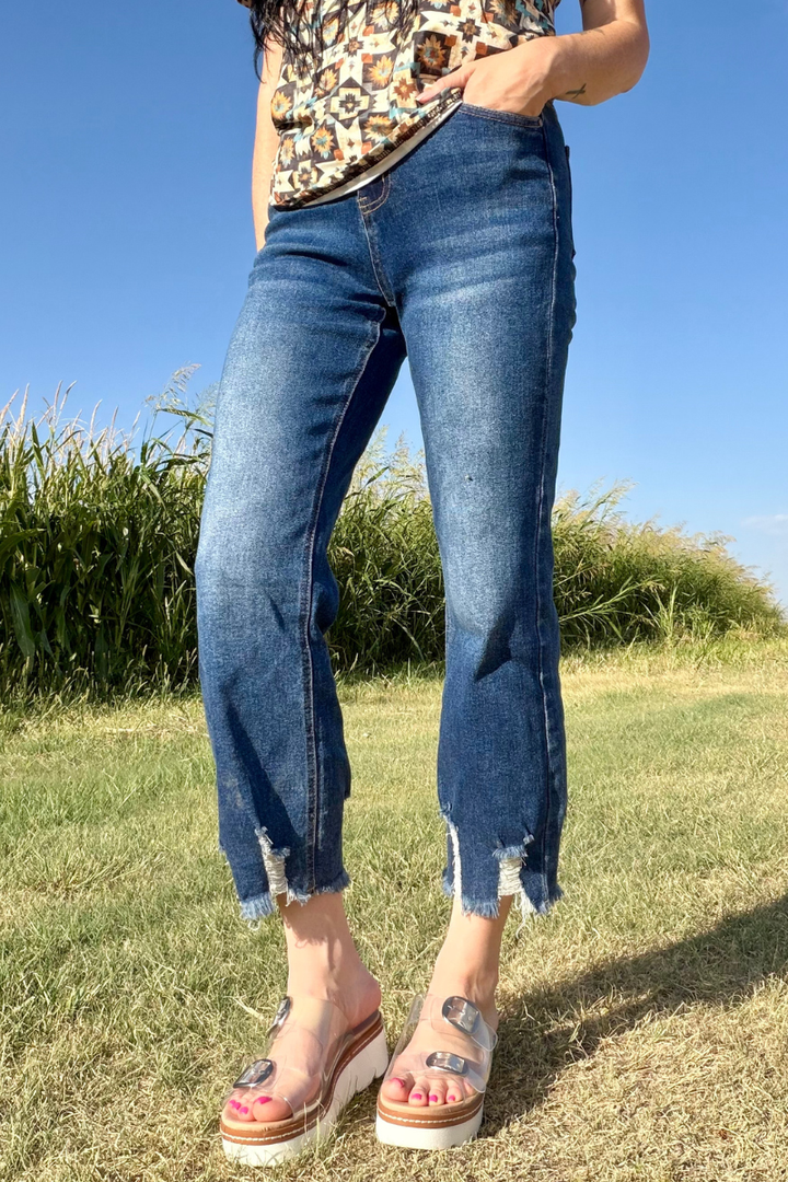 Outlaw Crop Jeans - Dark Wash