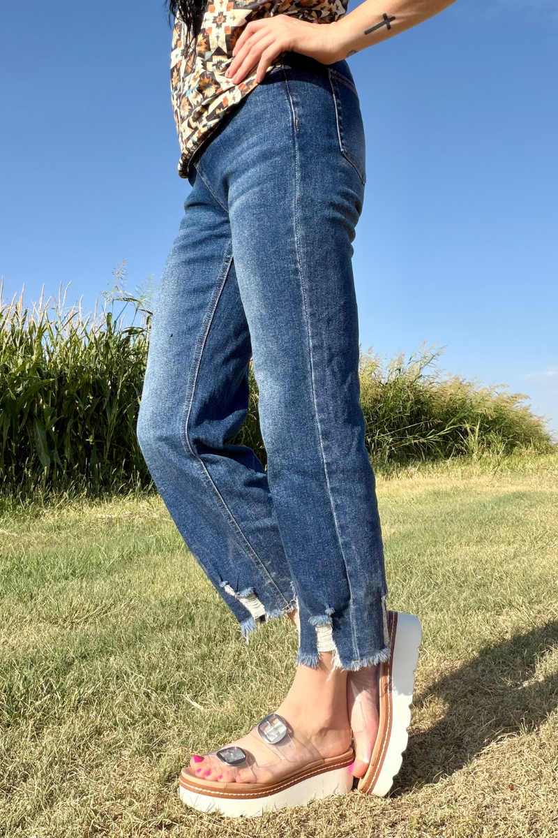 Outlaw Crop Jeans - Dark Wash