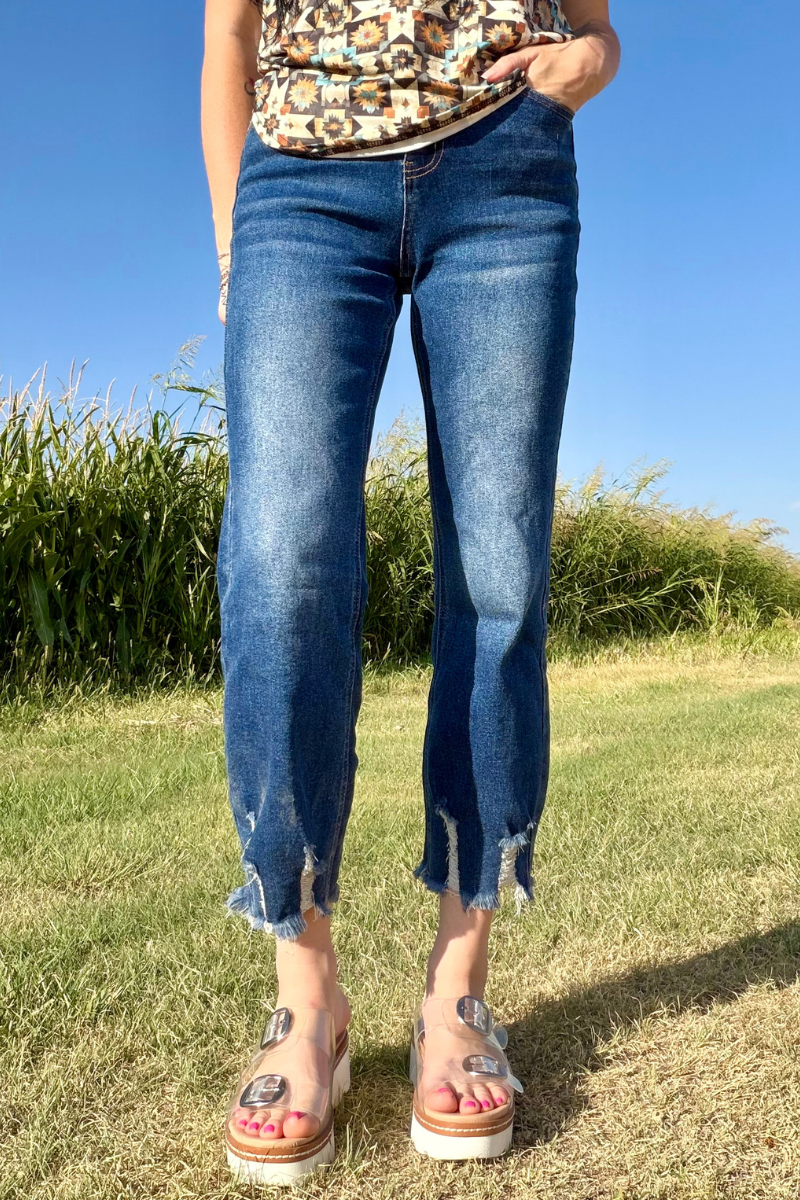 Outlaw Crop Jeans - Dark Wash