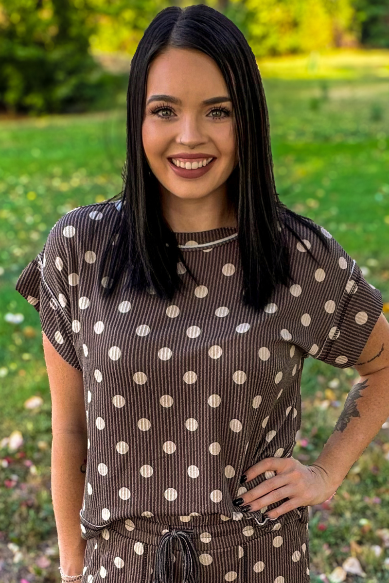 Mocha Dot Top