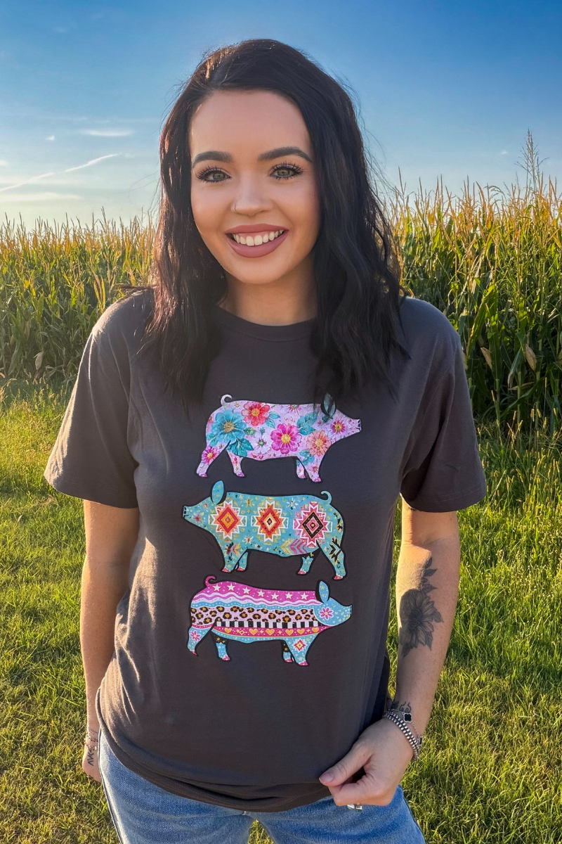 Show Pig Strut Tee