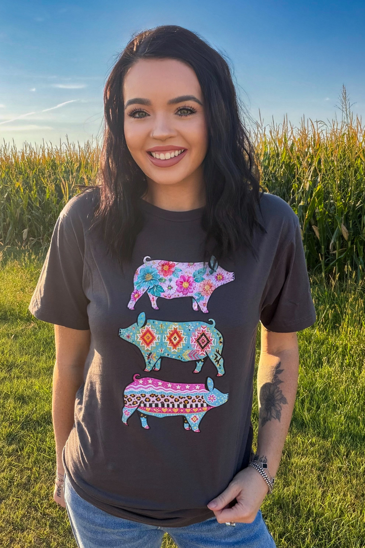 Show Pig Strut Tee