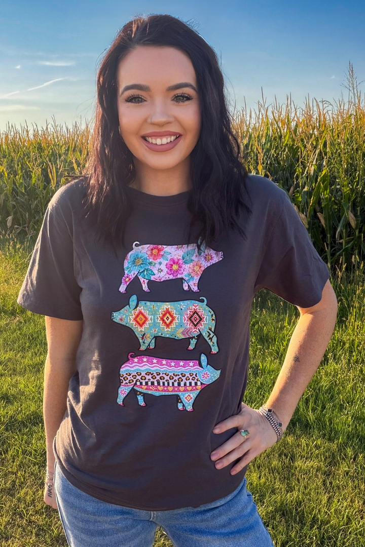 Show Pig Strut Tee