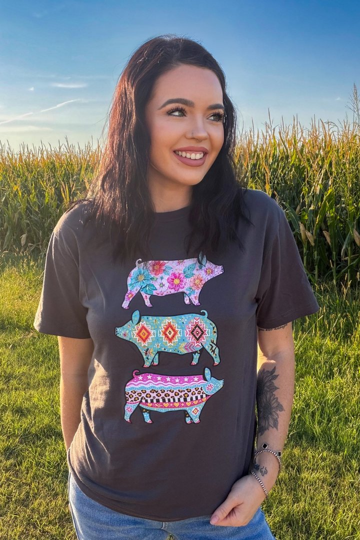 Show Pig Strut Tee