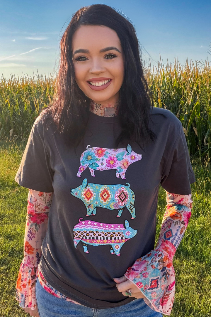 Show Pig Strut Tee