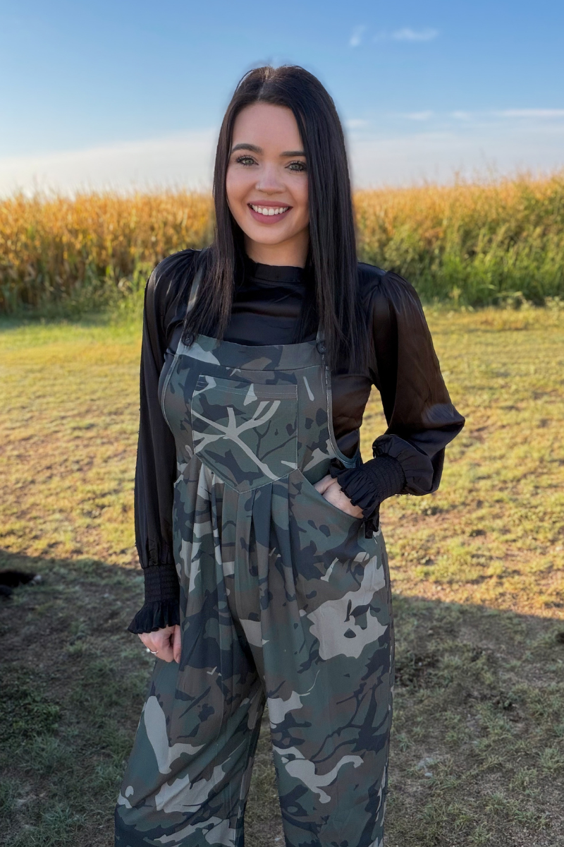 Sunday at the Ranch Top - Black