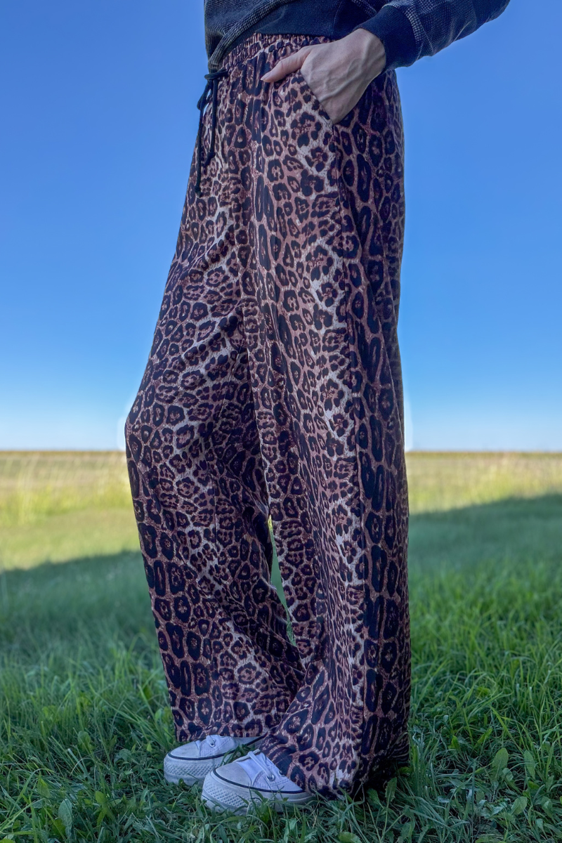 Range & Roar Pants