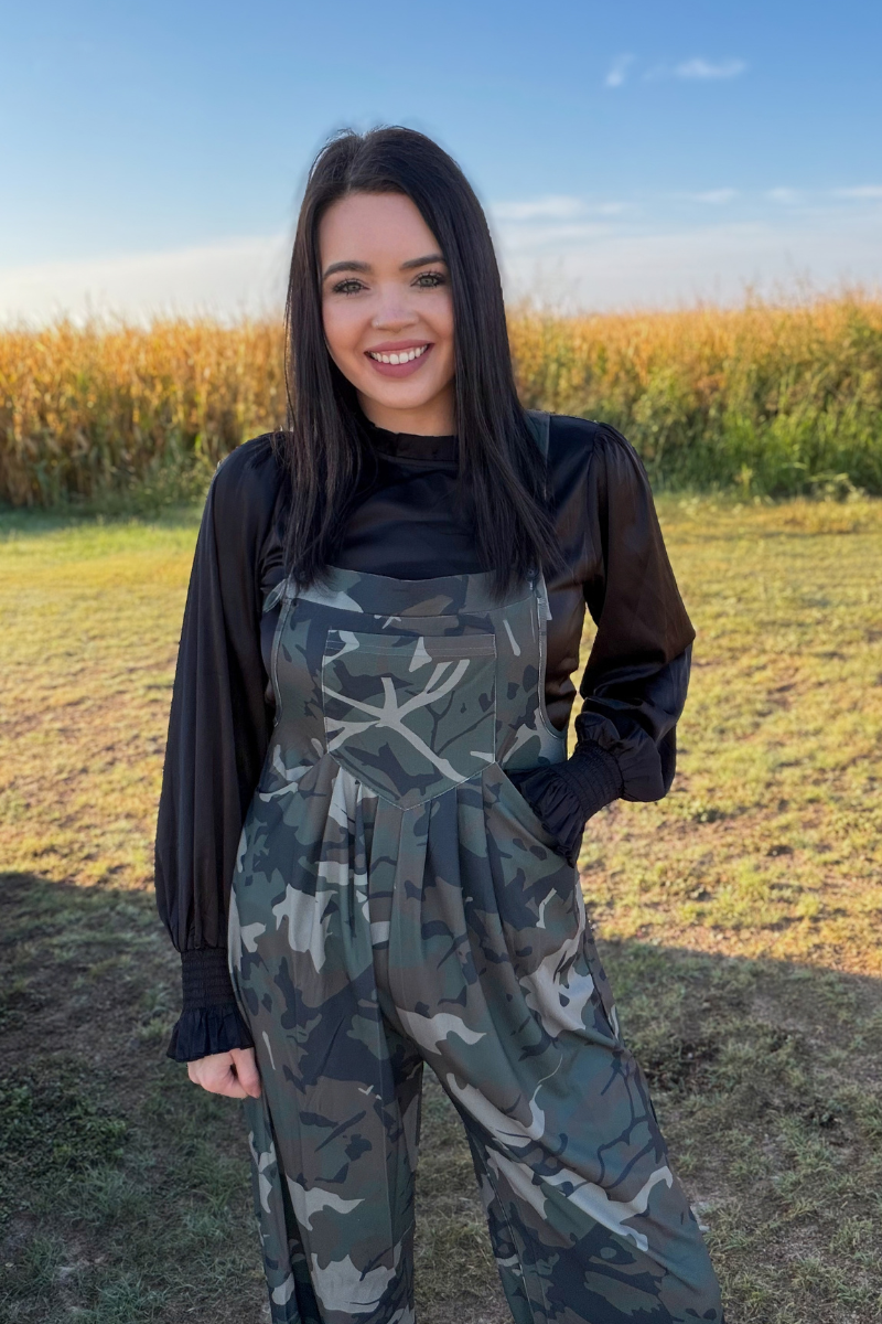 Sunday at the Ranch Top - Black