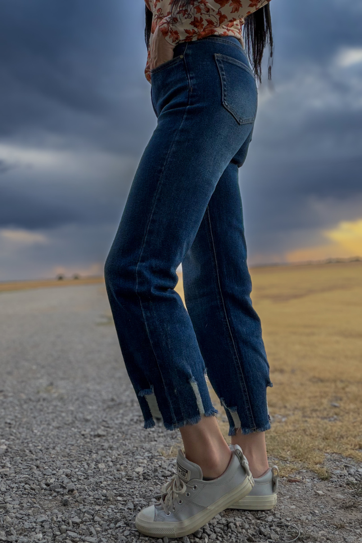 Outlaw Crop Jeans - Dark Wash