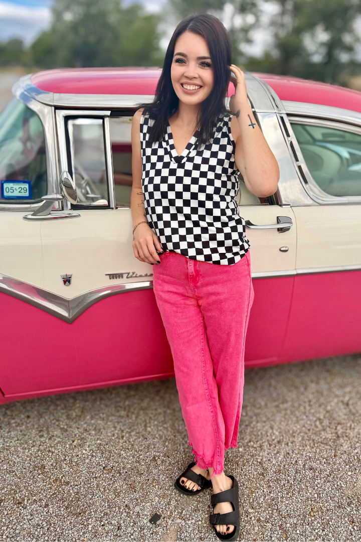 Outlaw Crop Jeans - Pink