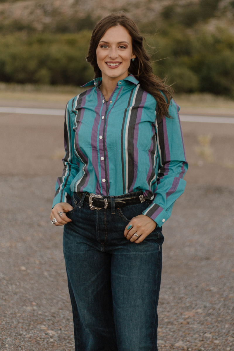 Gotta Be Me Button Up