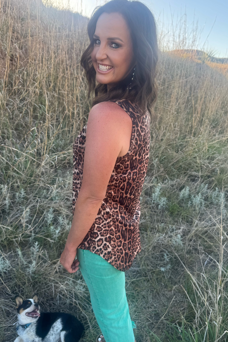 Range & Roar Tank Top