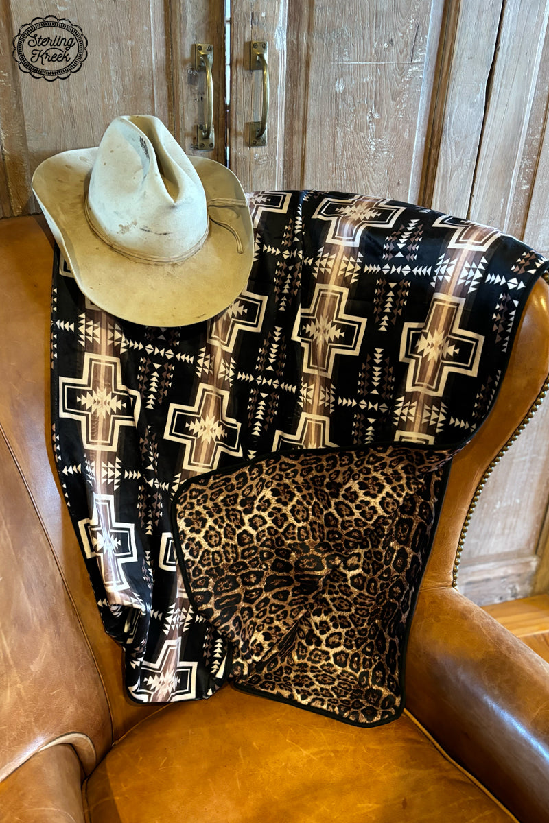 Leopard In Laredo Blanket