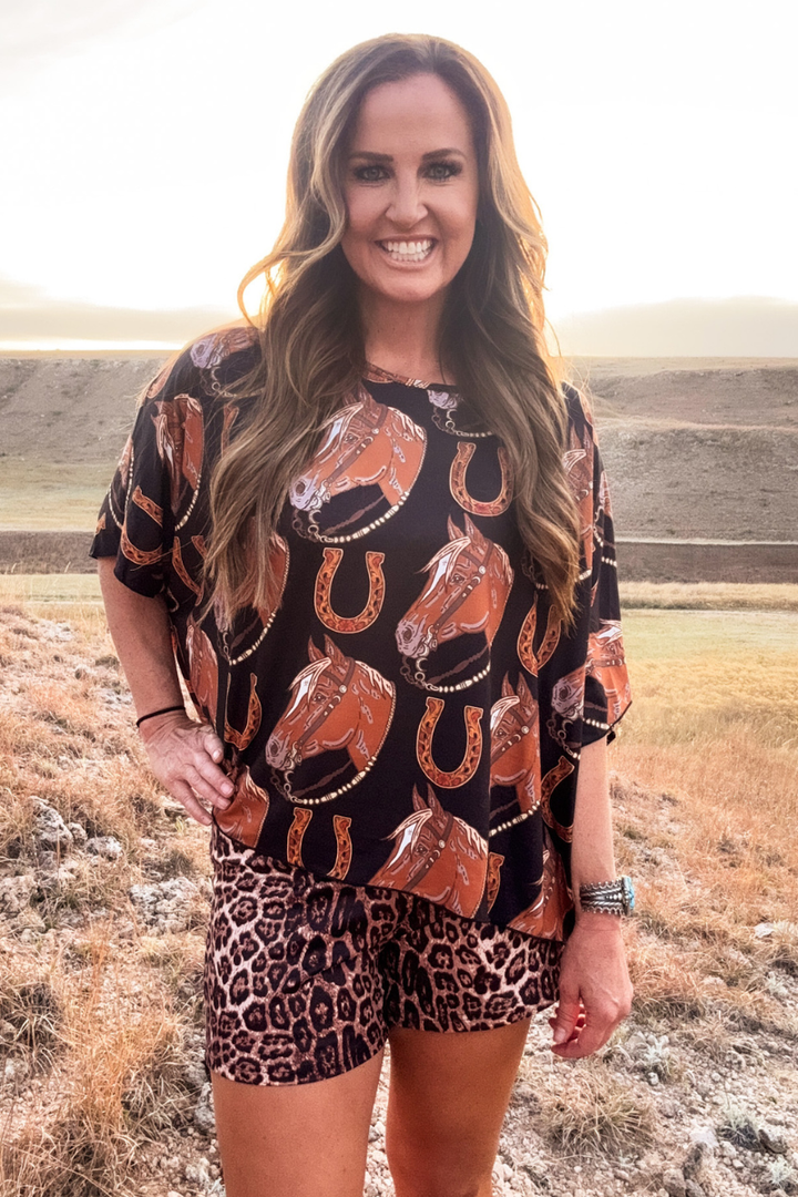 The Lucky Horse Shoe Top