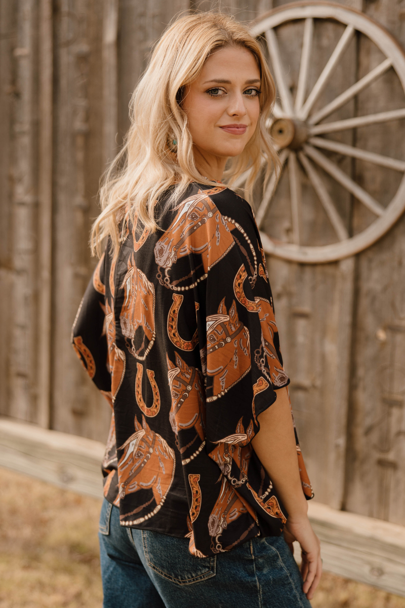 The Lucky Horse Shoe Top