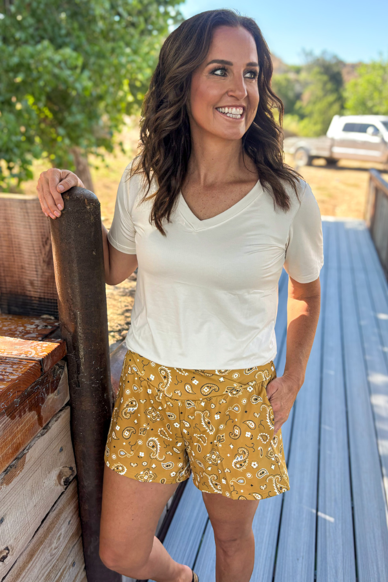 Bandana Babe Shorts Yellow